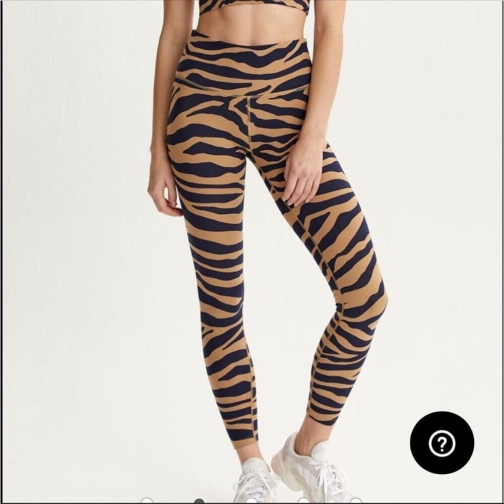 Varley high rise zebra print legging 7/8 length workout athleisure yoga